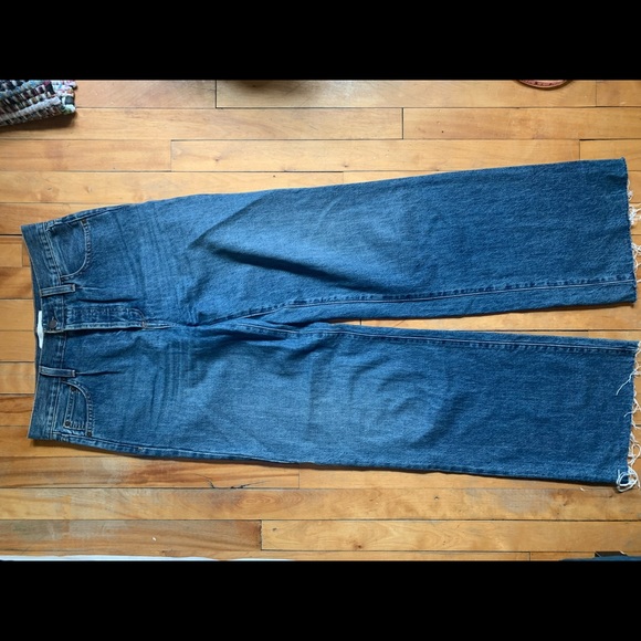 Denim Forum Maya mid ride wide leg jeans! - Picture 3 of 5